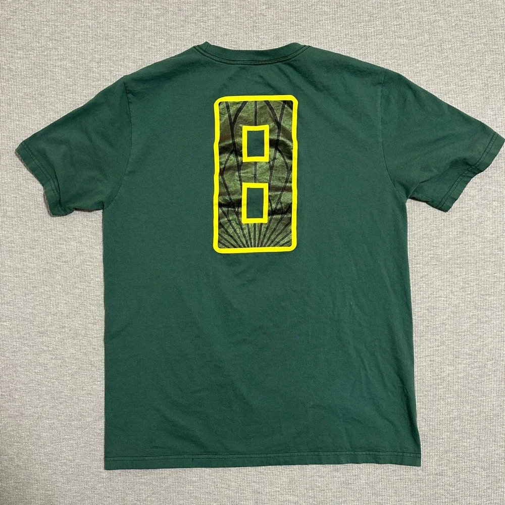 Nike Oregon Marcus Mariota #8 Graphic T-Shirt Short Sleeve Green Mens Large